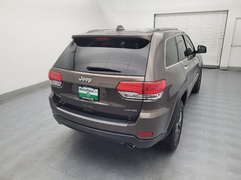 Used 2018 Jeep Grand Cherokee Limited AWD/4WD image 7