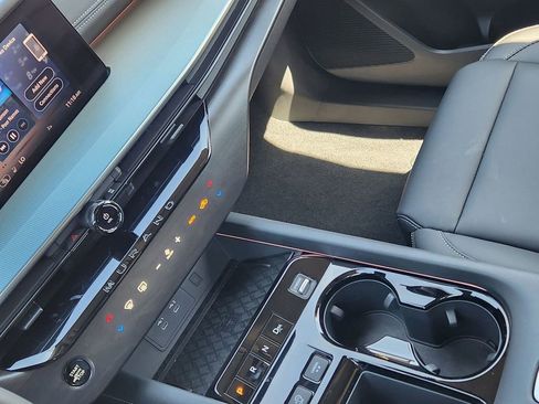 New 2025 Nissan Murano SL AWD/4WD image 24