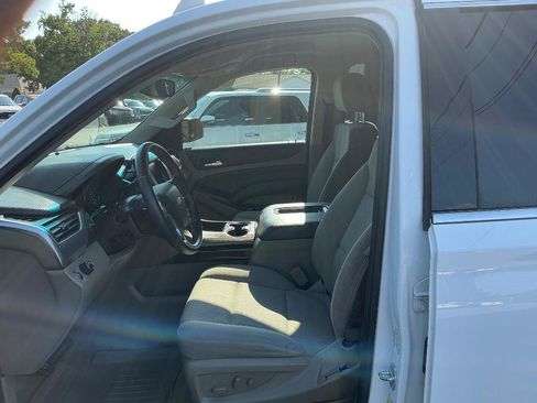 Used 2018 Chevrolet Tahoe LS RWD image 17