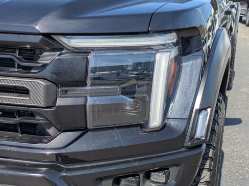 Used 2025 Ford F150 Raptor AWD/4WD image 12