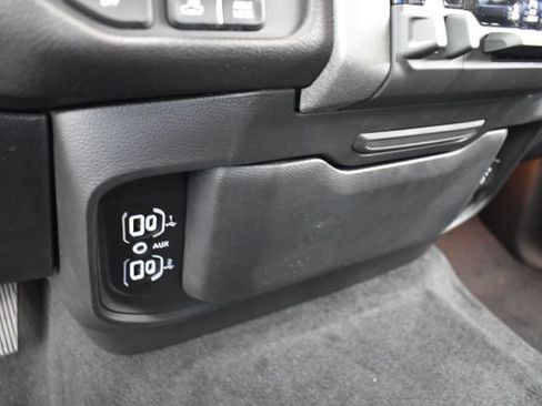 Used 2025 RAM 1500 Classic Warlock image 36