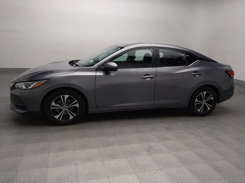 Used 2021 Nissan Sentra SV image 2