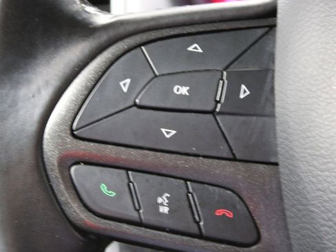 Used 2022 Dodge Charger SXT image 34