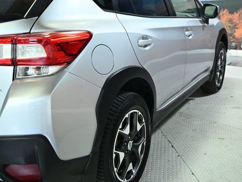 Used 2018 Subaru Crosstrek 2.0i Premium w/ Eyesight System image 8