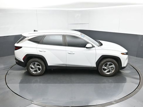 Used 2024 Hyundai Tucson SE image 53