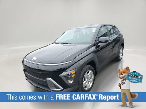 Used 2025 Hyundai Kona SE AWD/4WD image 3