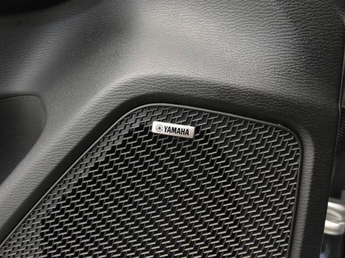 Used 2025 Mitsubishi Outlander SE image 30