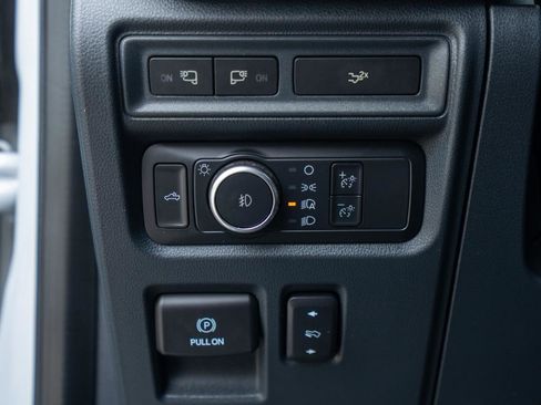 Used 2022 Ford F150 XLT w/ Equipment Group 302A High AWD/4WD image 17