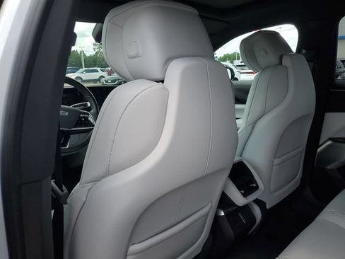 Certified 2024 Cadillac Lyriq Sport w/ LPO, Floor Liner Package AWD/4WD image 31