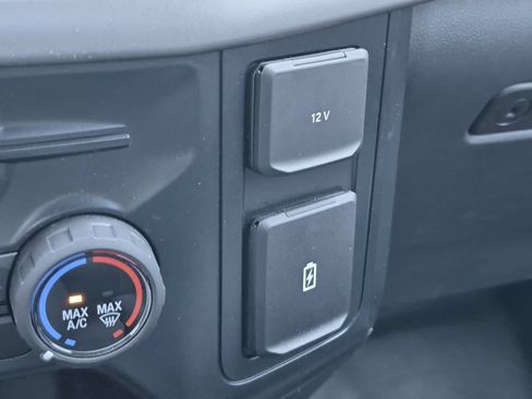 Used 2025 Ford F150 XL AWD/4WD image 29