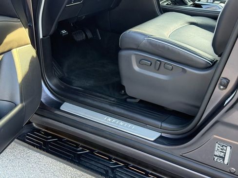Used 2023 INFINITI QX80 Premium Select w/ Cargo Package image 29