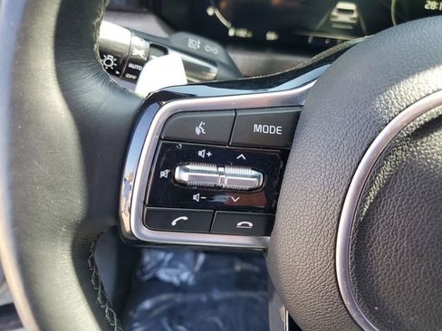 Used 2023 Kia Sorento SX Prestige image 28