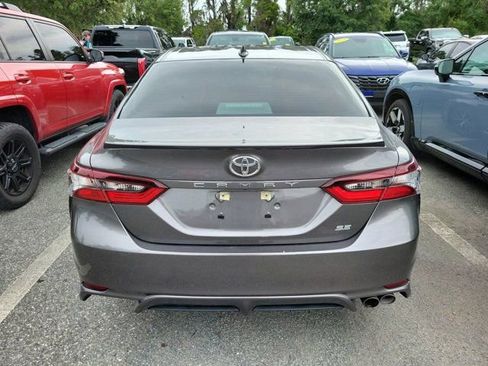 Used 2024 Toyota Camry SE FWD image 5