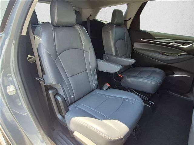 Used 2018 Buick Enclave Premium w/ Experience Buick Package FWD image 22