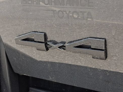Certified 2025 Toyota Tacoma TRD Sport AWD/4WD image 29
