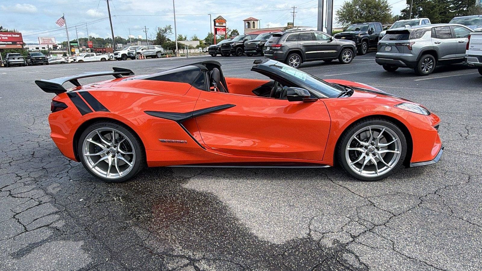 New 2027 Chevrolet Corvette Grand Sport w/ Z52 Sport Performance Package RWD image 7