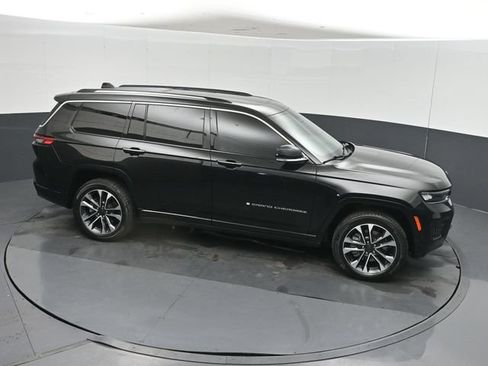 Used 2021 Jeep Grand Cherokee L Overland w/ Luxury Tech Group IV AWD/4WD image 44