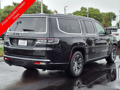 Used 2024 Jeep Grand Wagoneer L 4WD image 7