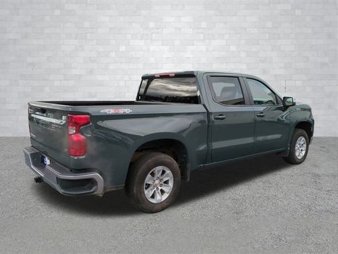 Used 2025 Chevrolet Silverado 1500 LT image 4