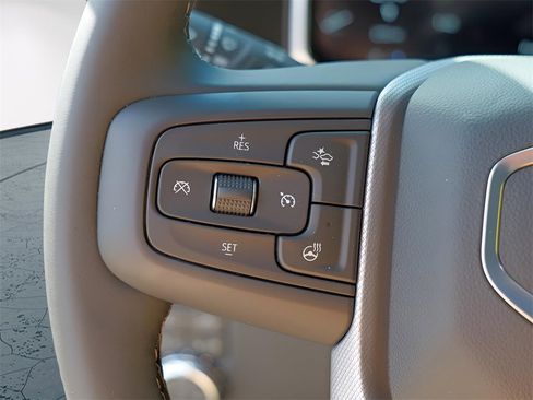 New 2026 GMC Sierra 2500 Denali w/ Denali Reserve Package image 12