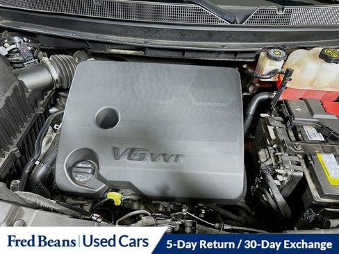 Used 2023 Chevrolet Traverse LT w/ LT Premium Package AWD/4WD image 34