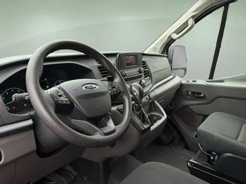 Used 2025 Ford Transit 250 Low Roof w/ Exterior Upgrade Package RWD image 16