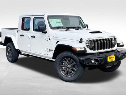 New 2025 Jeep Gladiator Sport