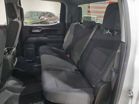 Used 2023 Chevrolet Silverado 1500 LT w/ Z71 Off-Road Package AWD/4WD image 22