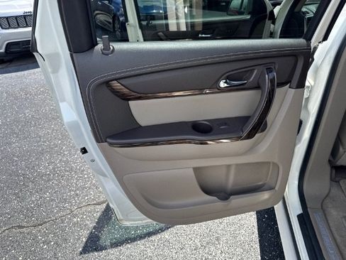 Used 2013 GMC Acadia Denali AWD/4WD image 13