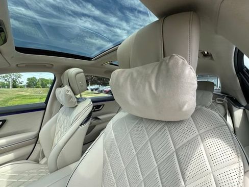 Certified 2023 Mercedes-Benz S 580 4MATIC Sedan image 19