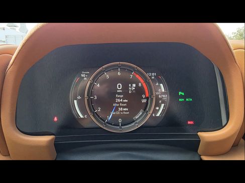 Used 2025 Lexus LC 500 Coupe w/ Dynamic Handling Package RWD image 39