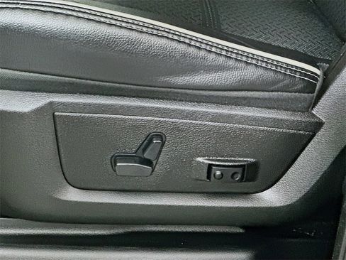 Used 2024 RAM 2500 Laramie image 22