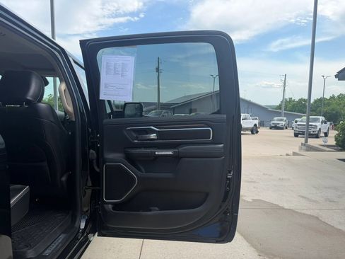 Used 2021 RAM 1500 Laramie AWD/4WD image 45