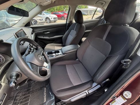 Used 2025 Nissan Sentra SV FWD image 34