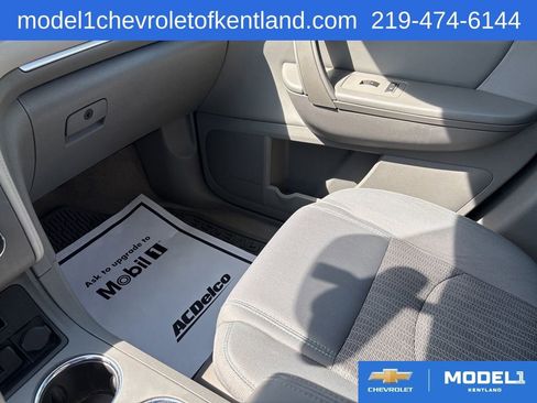 Used 2017 Chevrolet Traverse LS FWD image 24
