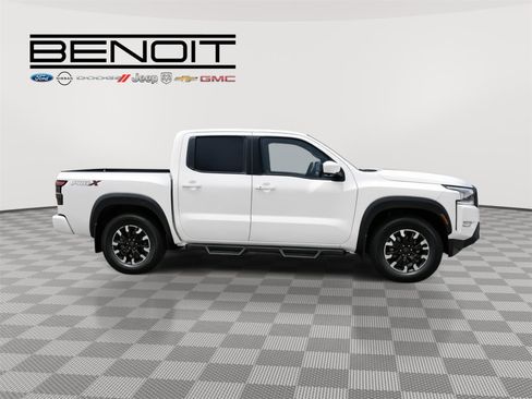 Used 2023 Nissan Frontier Pro-X w/ Pro Convenience Package RWD image 8