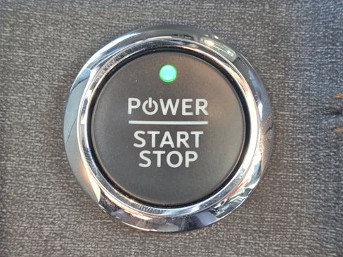 Used 2022 Ford F150 Lightning Lariat w/ Tow Technology Package image 19