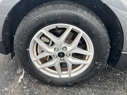 Used 2024 Ford Edge SEL w/ Convenience Package image 25