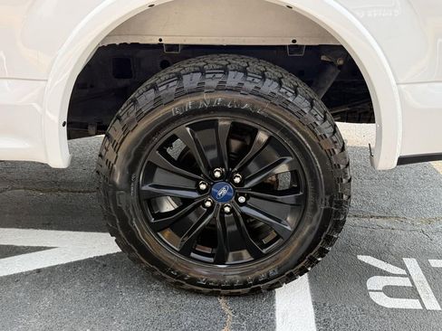 Used 2020 Ford F150 Lariat w/ Equipment Group 502A Luxury image 25