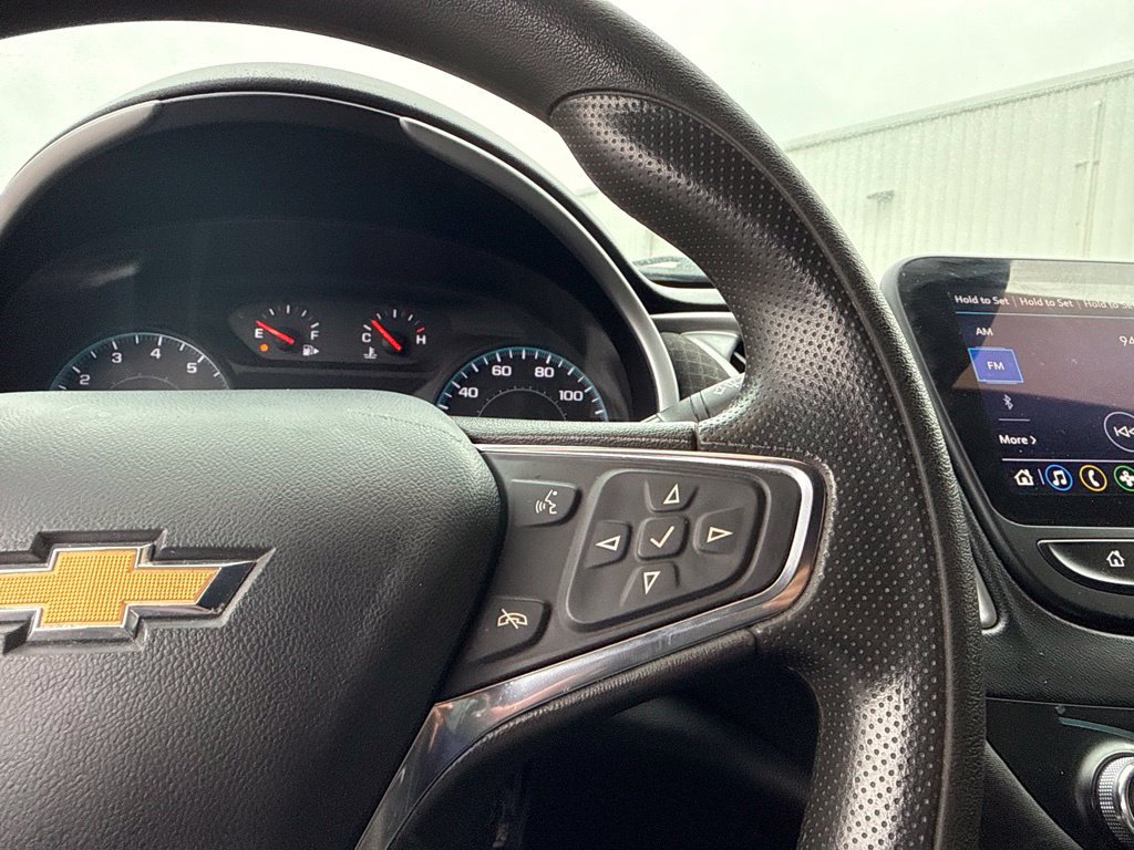 Used 2023 Chevrolet Malibu LS FWD image 14