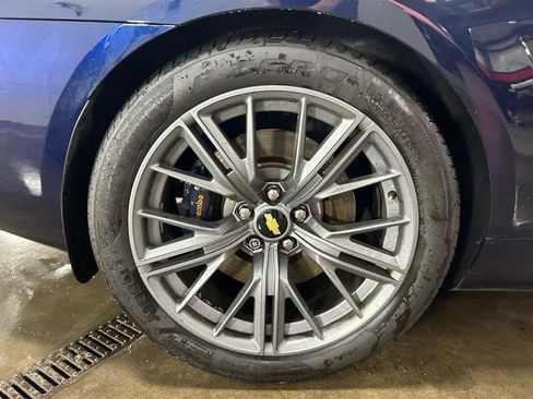 Used 2010 Chevrolet Camaro SS w/ RS Package RWD image 12