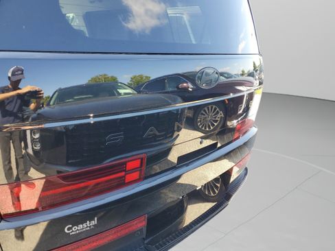 Used 2025 Hyundai Santa Fe Calligraphy FWD image 35