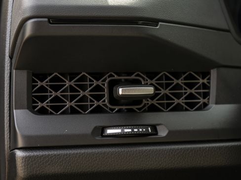 Used 2024 Honda Accord EX image 39