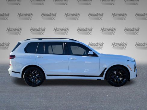 Certified 2025 BMW X7 xDrive40i w/ M Sport Package image 8