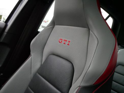 Certified 2023 Volkswagen GTI Autobahn FWD image 32