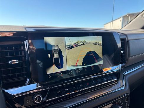 Certified 2024 Chevrolet Silverado 1500 ZR2 w/ Technology Package image 24