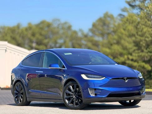 Used 2017 Tesla Model X 100D image 5