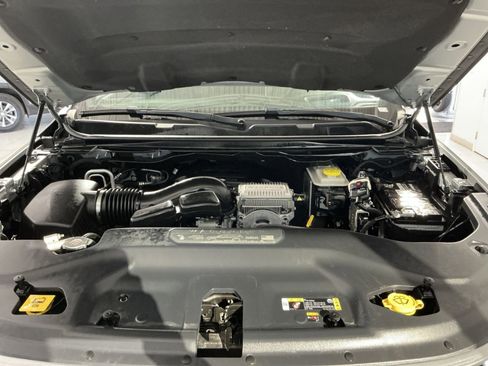 Used 2022 Jeep Wagoneer Series III w/ Premium Group I image 36