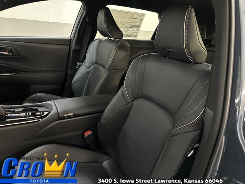New 2025 Toyota Crown Signia image 14
