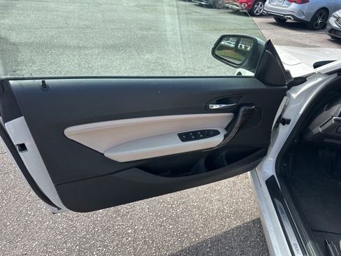 Used 2016 BMW 228i Convertible image 10